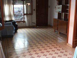 Foto 8 de Casa alquiler av. Fuerza Aerea al 3600 3 dor