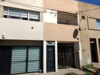 Foto 1 de VENDE DPTO 2 AMBIENTES CON BALCON!