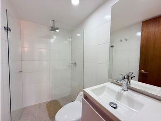 Foto 10 de Amoblado HERMOSO Aparta estudio en las Vegas Poblado