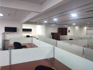 Foto 2 de SE ARRIENDA OFICINA EN CHICO RESERVADO