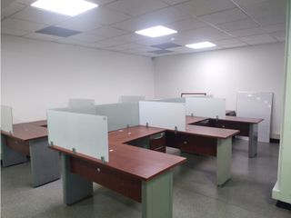 Foto 4 de SE ARRIENDA OFICINA EN CHICO RESERVADO