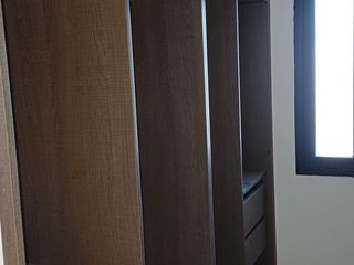 Foto 15 de Exclusivo Depto con vista al Paseo de la Costa - Nqn - (Toilette - baño - vestidor - dos balcones)