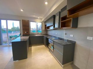 Foto 20 de Casa a Estrenar con la mejor ubicacion en Chacras de Coria. Barrio Privado Darragueira Park