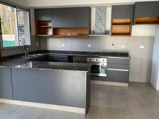 Foto 13 de Casa a Estrenar con la mejor ubicacion en Chacras de Coria. Barrio Privado Darragueira Park