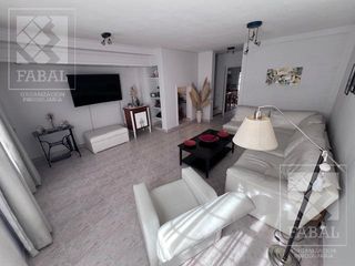 Foto 3 de Casa venta Santa Genoveva, 3 dormitorios, pileta y quincho