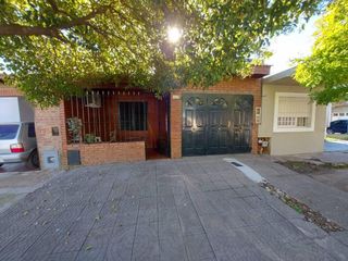 Foto 1 de Casa en  Venta en La Plata
