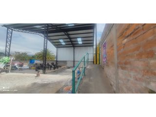 Foto 10 de Valle de Los Chillos, Galpón en Renta, 170m2, 1 Ambiente