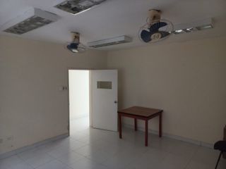 Foto 2 de Venta Casa Bifamiliar Santa Mónica