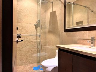 Foto 7 de VENTA APTO CON TERRAZA, STA BARBARA