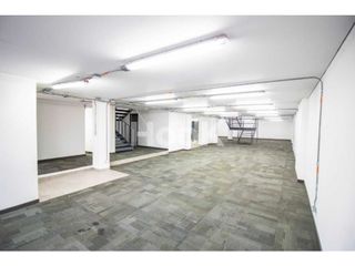 Foto 6 de Se vende casa para uso comercial en el Parkway