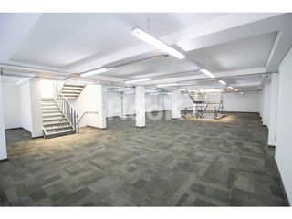 Foto 2 de Se vende casa para uso comercial en el Parkway