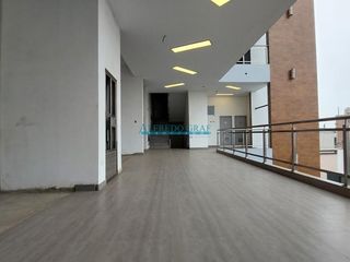 Foto 2 de Edificios Alquiler AV. Alfredo Mendiola Piso 3 - LOS OLIVOS