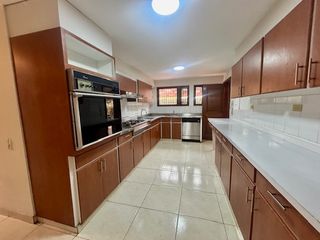 Foto 10 de Venta de casa ubicada en el barrio La Calleja Alta