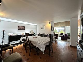 Foto 6 de VENTA CASA CEDRITOS, 430 MTS, 5 HAB, 4 PARQ, 2 JARDINES
