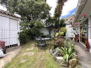 Foto 26 de VENTA CASA CEDRITOS, 430 MTS, 5 HAB, 4 PARQ, 2 JARDINES