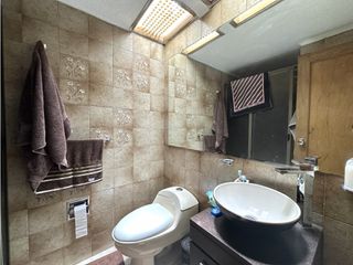 Foto 12 de VENTA CASA CEDRITOS, 430 MTS, 5 HAB, 4 PARQ, 2 JARDINES
