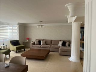 Foto 4 de Lujoso apartamento amoblado en arriendo Riomar