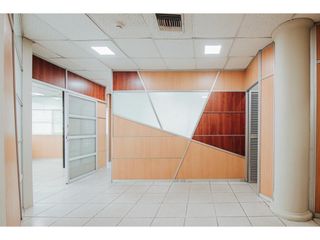 Foto 12 de Kennedy, Oficina en Venta, 170m2, 1 Ambiente