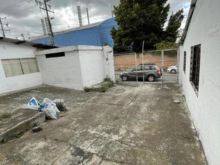 Foto 2 de Arriendo galpón almacenamiento industrial norte de Quito parque los recuerdos