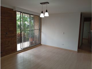 Foto 6 de PARA ARRIENDO TENEMOS UN APARTA ESTUDIO EN EL POBLADO