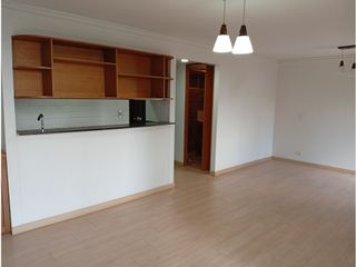 Foto 1 de PARA ARRIENDO TENEMOS UN APARTA ESTUDIO EN EL POBLADO