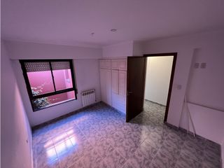 Foto 7 de Residencial-Depto. 1er piso a la calle!