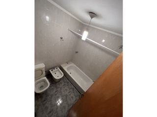 Foto 17 de Residencial-Depto. 1er piso a la calle!