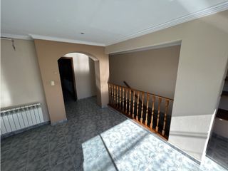 Foto 4 de Residencial-Depto. 1er piso a la calle!