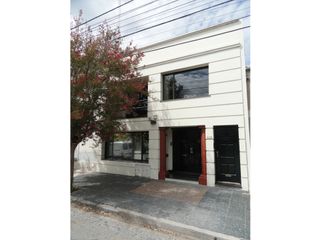 Foto 1 de Residencial-Depto. 1er piso a la calle!