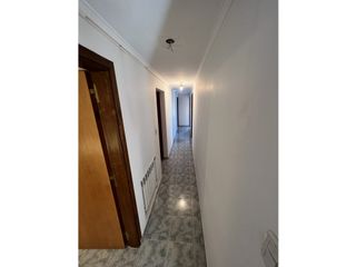 Foto 8 de Residencial-Depto. 1er piso a la calle!