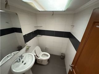 Foto 10 de OFICINA EN ARRIENDO O VENTA ANTIGUO COUNTRY CERCA PARQUE VIRREY