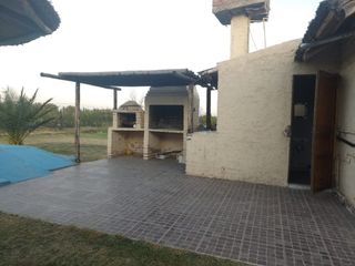 Foto 10 de SE VENDE TERRENO DE 2000 M2 CON QUINCHO Y PISCINA