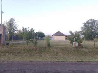 Foto 14 de SE VENDE TERRENO DE 2000 M2 CON QUINCHO Y PISCINA