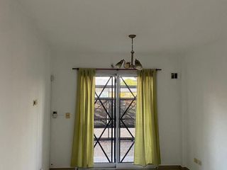 Foto 5 de Departamento en Temperley Oeste