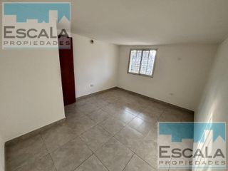 Foto 7 de CASA INTERNA DE 2 DORM. CON PATIO, PASILLO EXCLUSIVO