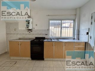 Foto 4 de CASA INTERNA DE 2 DORM. CON PATIO, PASILLO EXCLUSIVO