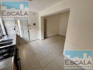 Foto 3 de CASA INTERNA DE 2 DORM. CON PATIO, PASILLO EXCLUSIVO