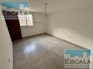 Foto 5 de CASA INTERNA DE 2 DORM. CON PATIO, PASILLO EXCLUSIVO