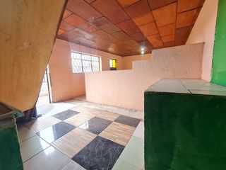 Foto 4 de Venta Casa Independiente de 71 m² en Terreno de 291 m², San Fernando Sur de Quito
