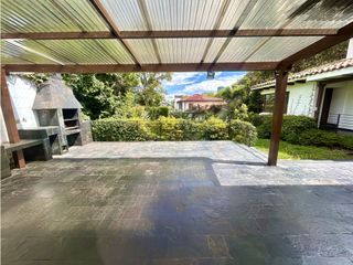 Foto 9 de INCREIBLE CASA EN SANTA ANA ORIENTAL-GRAN JARDIN-VENTA-RENTA