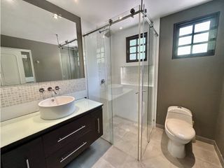 Foto 13 de INCREIBLE CASA EN SANTA ANA ORIENTAL-GRAN JARDIN-VENTA-RENTA