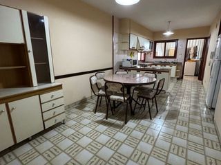 Foto 7 de SE ALQUILA DEPARTAMENTO DE 3 HABITACIONES Y COCHERA - DR. ADOLFO GUEMES ESQ SANTIAGO DEL ESTERO