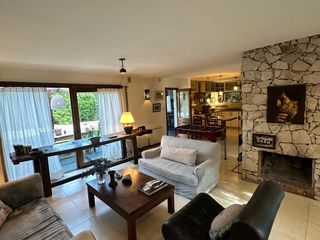 Foto 4 de VENTA/ALQUILER CASA 4 AMBIENTES EN BARRIO PRIVADO RUMENCO