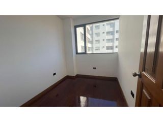 Foto 21 de Departamento en González Suárez 389 m² en renta – vista y lujo total