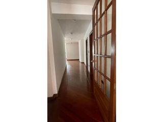 Foto 22 de Departamento en González Suárez 389 m² en renta – vista y lujo total