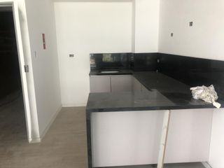 Foto 4 de Alquiler departamento 2 ambientes con balcón - Nordelta - Skyroof
