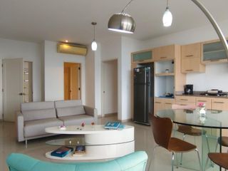 Foto 2 de Venta Suite 2 ambientes con parqueo y vista a la ciudad