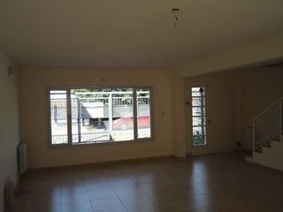 Foto 6 de Hermosa casa 3 dormitorios zona centro