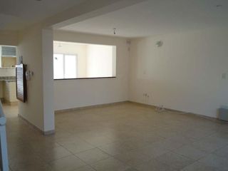 Foto 3 de Hermosa casa 3 dormitorios zona centro