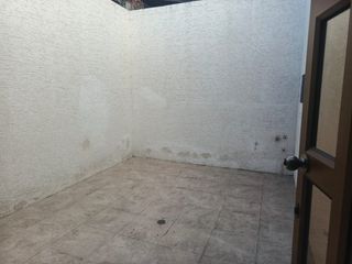 Foto 9 de Por estrenar casa amplia de 3 plantas en Martínez - Ambato